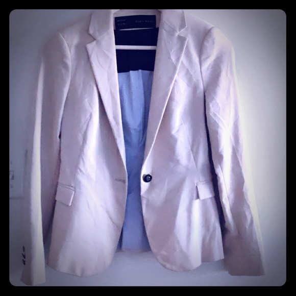 Blazer - Picture 1 of 6